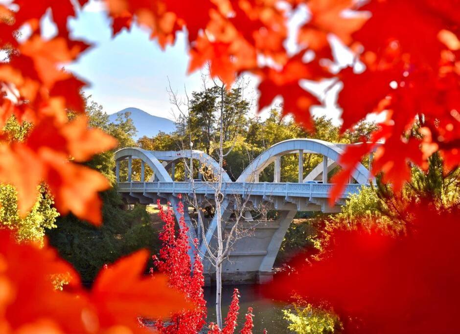 Bear Mountain Suite 10 Grants Pass Exteriér fotografie